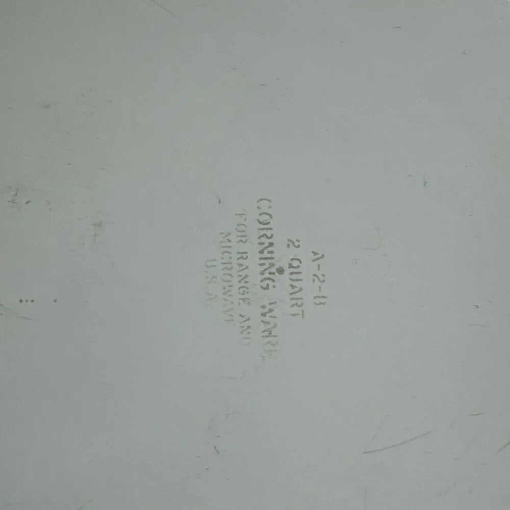 Pyrex vtg 2qt